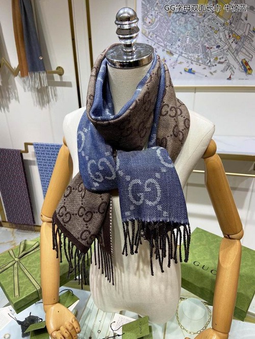 GUCCl brand scarf 26